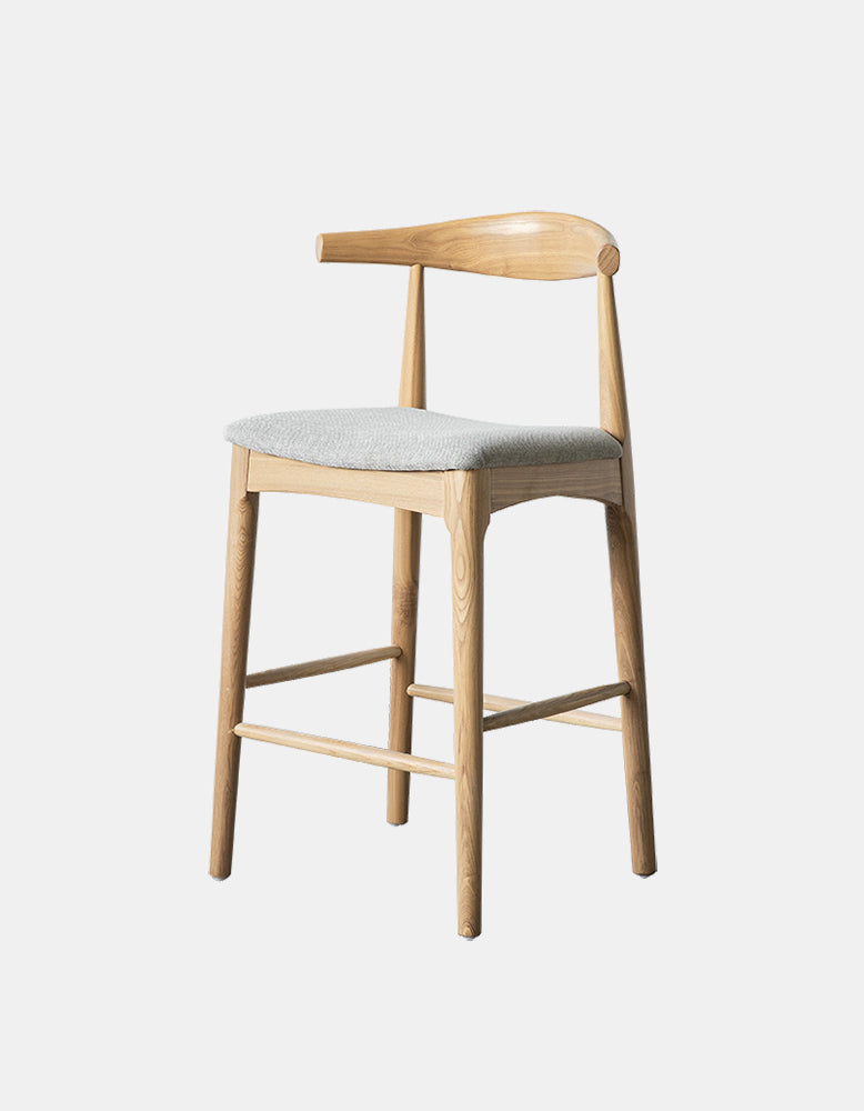 Hans Wegner CH32 Bar Stool, Oak/ Rosewood, LinenDescription



Introducing the Hans Wegner CH32 Bar Stool, a perfect fusion of oak and rosewood, epitomizing the elegance of bar stools wooden craftsmanship. This oa