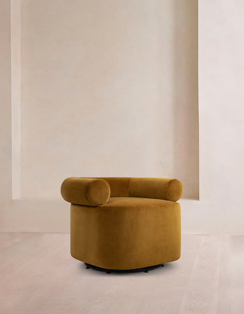 Huggy Armchair, Caramelized Velvet