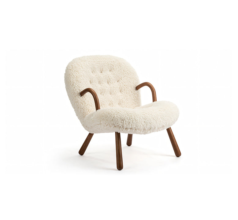 Gubi Clam Chair, White Long Hair Sherpa