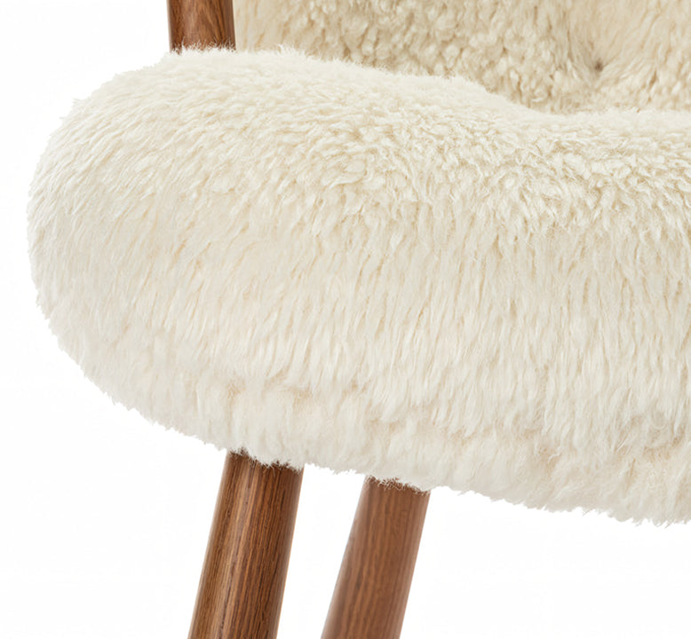 Gubi Clam Chair, White Long Hair Sherpa