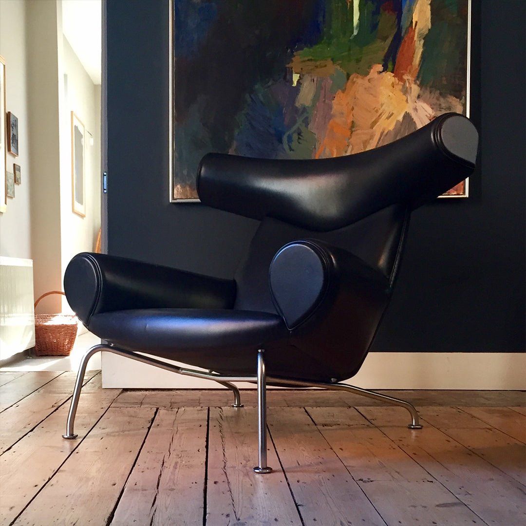 ox-horns-armchair-genuine-leather brown was designed as an extension o